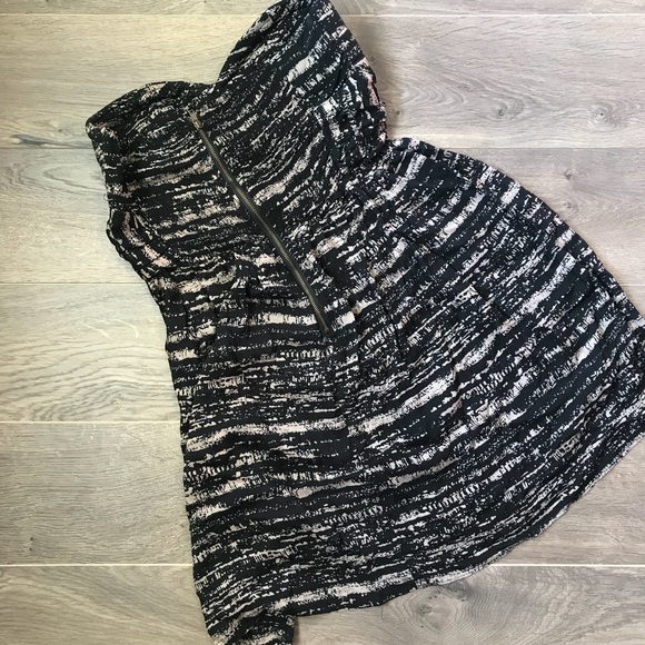 NWOT Strapless mini dress - Picture 3 of 4